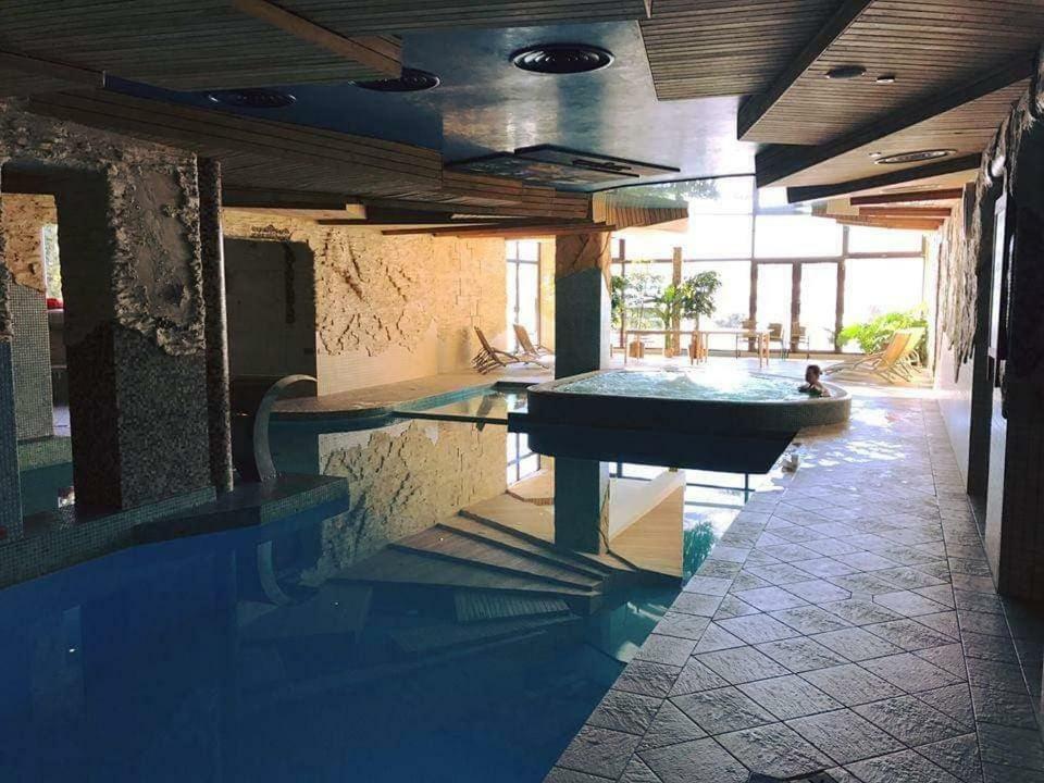 Villa Alicante & Spa Zujunai Exterior photo